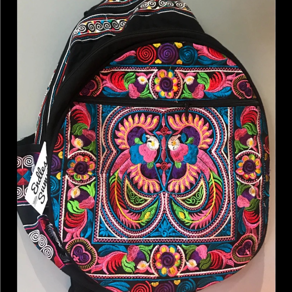 Floral Embroidered Women's Backpack